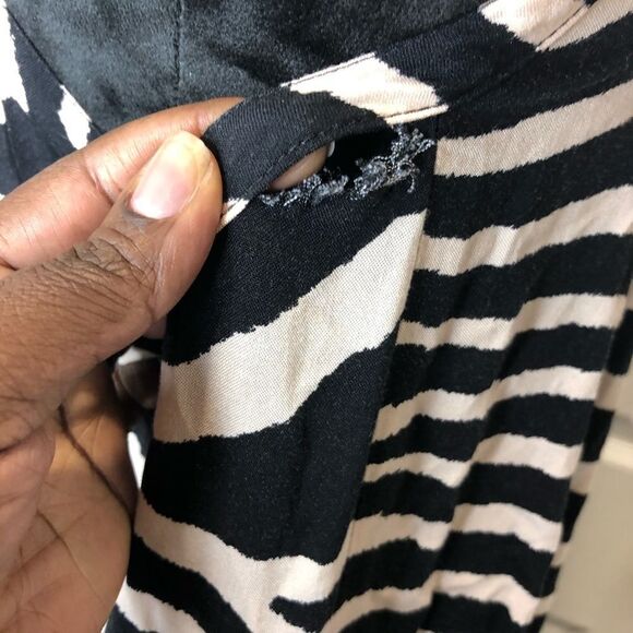 H&M animal print maxi dress size 2 - Picture 8 of 12